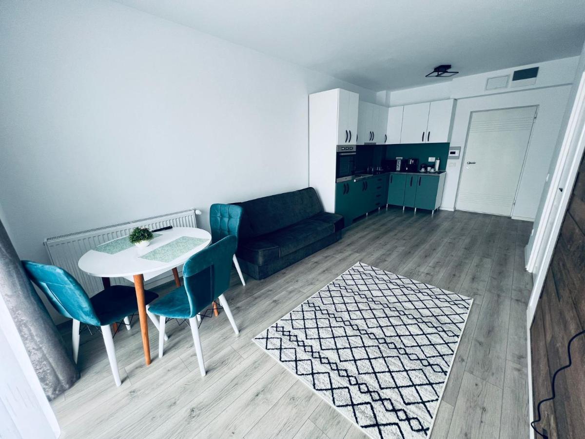 Silvia Resident Apartment Oradea Exterior foto