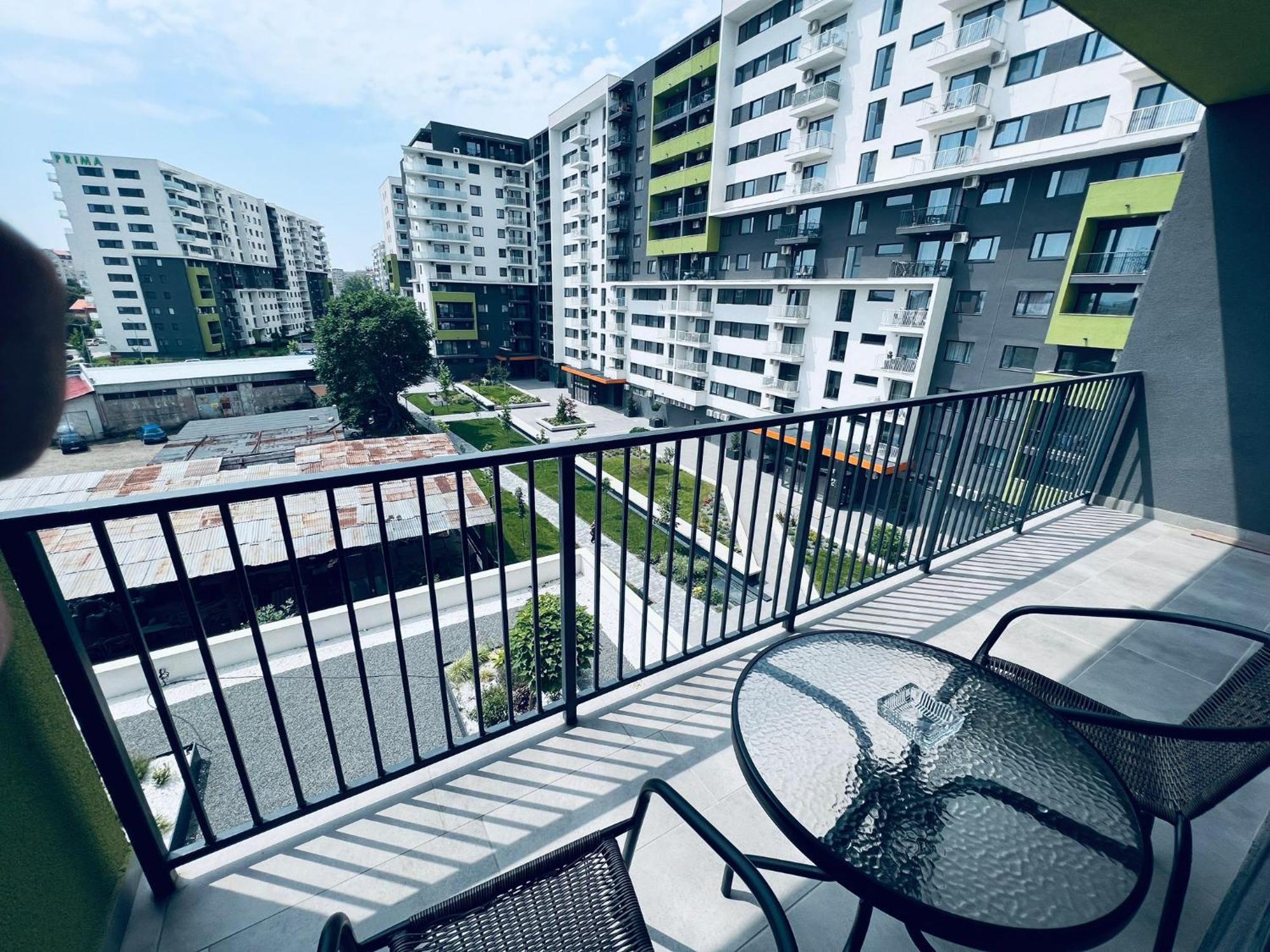 Silvia Resident Apartment Oradea Exterior foto